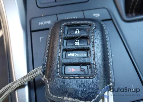 2021 Lexus Nx 300 z USA, uszkodzony, nr VIN JTJDARBZ1M2190039